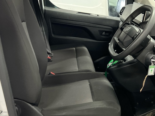 Used Vauxhall Vivaro 2024 for sale - 77653141: Photo 3