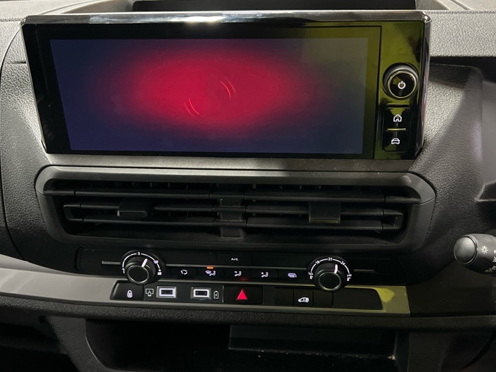 Used Vauxhall Vivaro 2024 for sale - 77653141: Photo 4