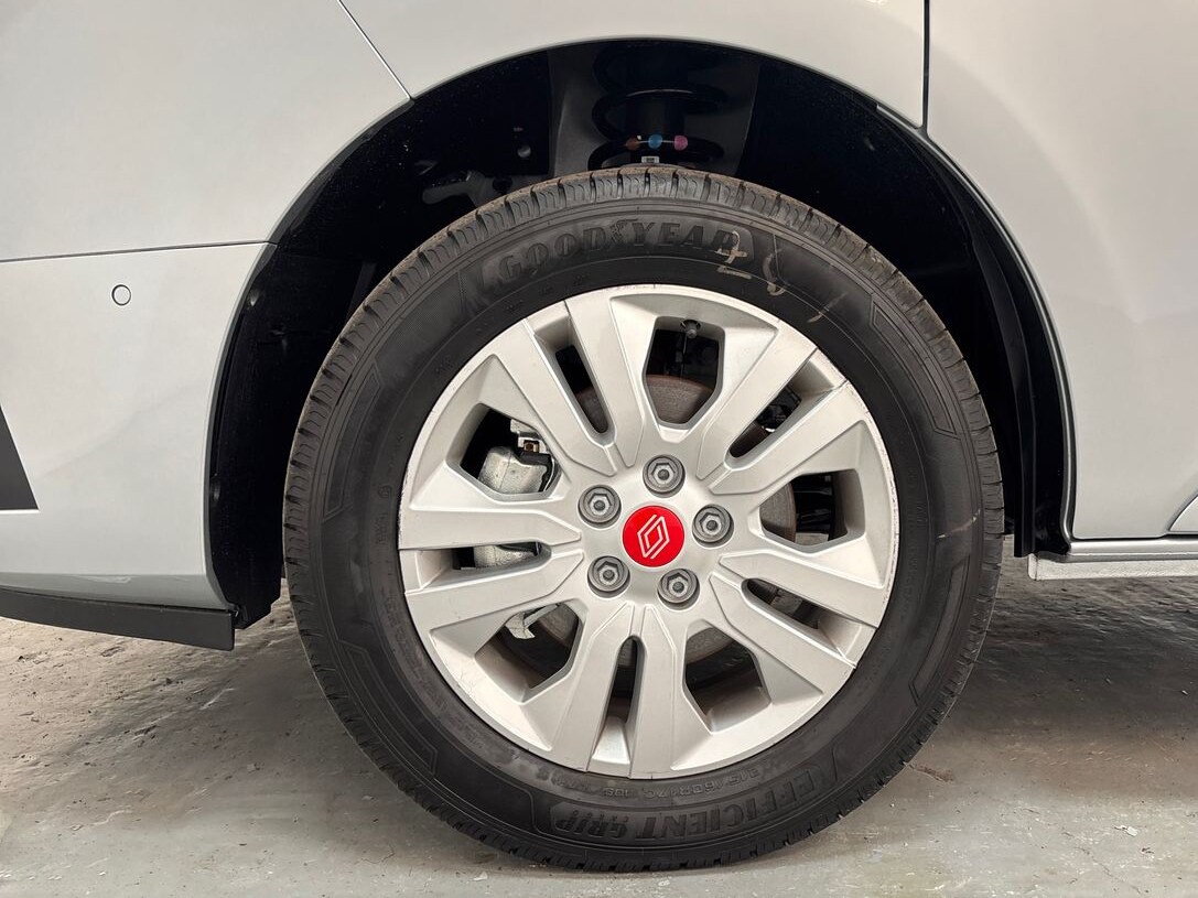 Used Renault Trafic 2026 for sale - 78172615: Photo 31