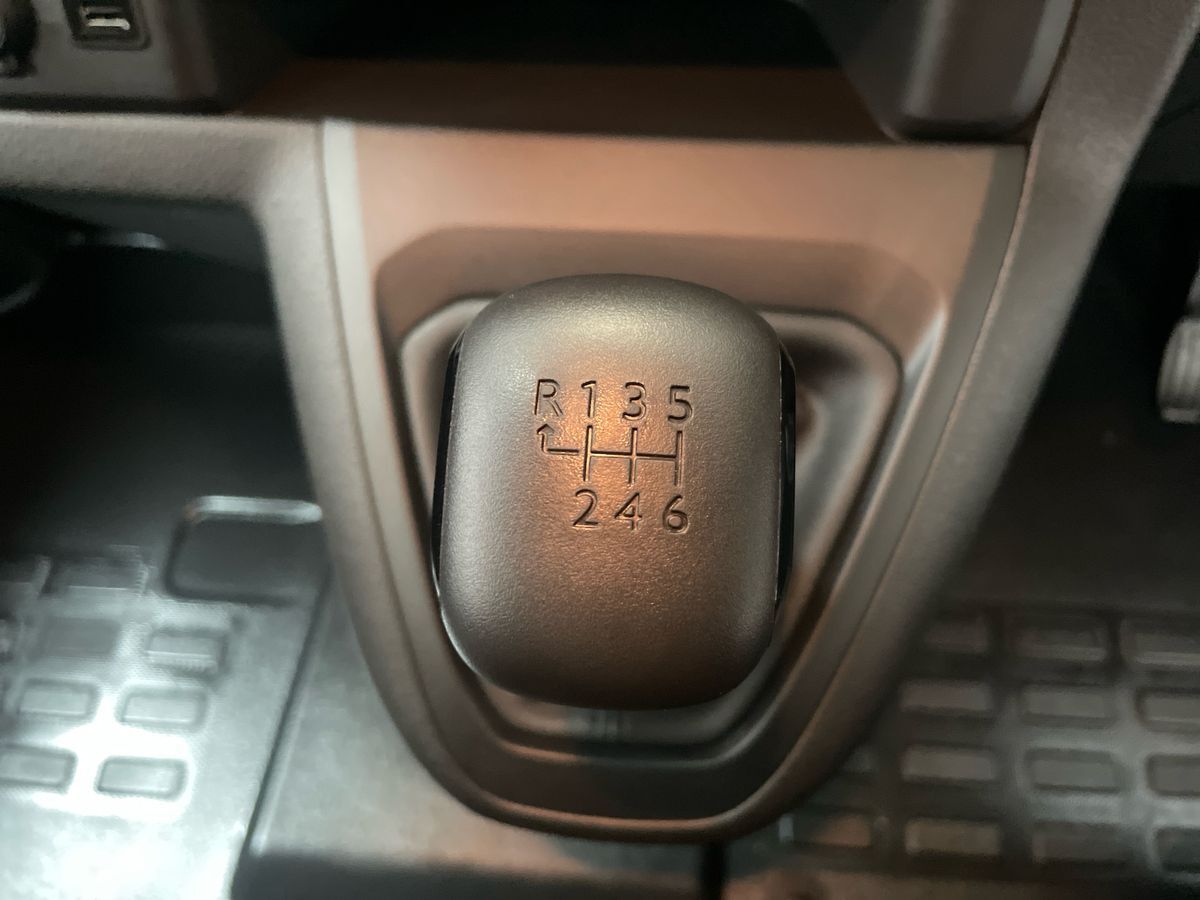 Vehicle 33