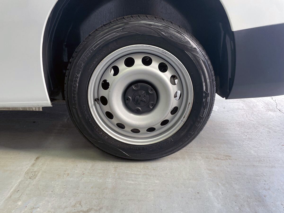 Used Peugeot Partner 2023 for sale - 75336877: Photo 26