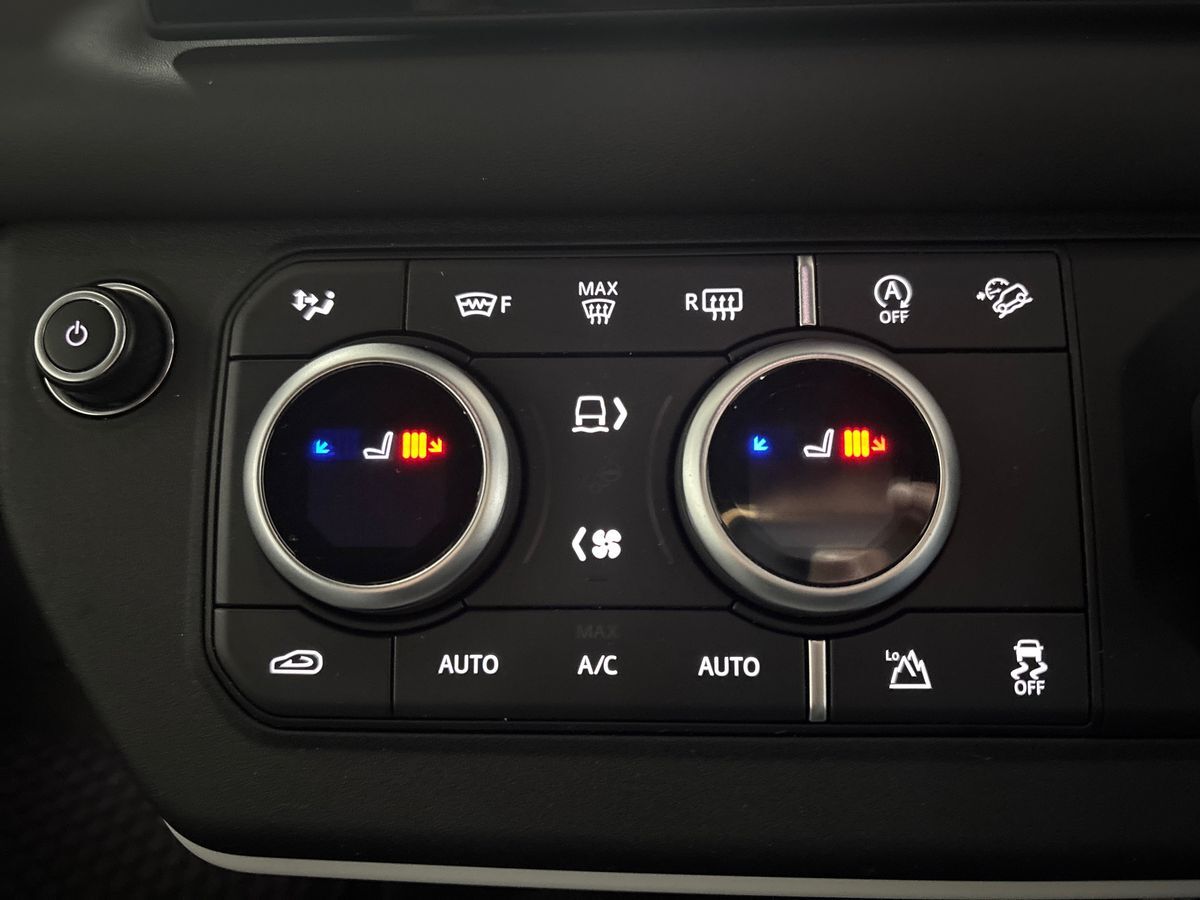 Used Land Rover Defender 2025 for sale - 77406347: Photo 22