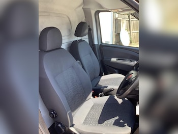 Used Ford Transit 2019 for sale - 79261845: Photo