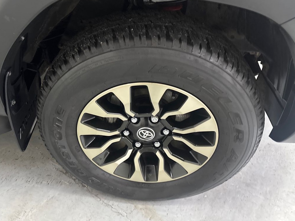 Used Toyota Hilux 2023 for sale - 77576465: Photo 23