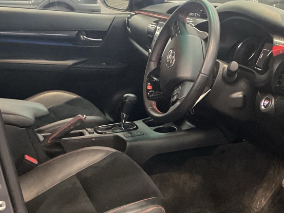 Used Toyota Hilux 2023 for sale - 77576465: Photo 4