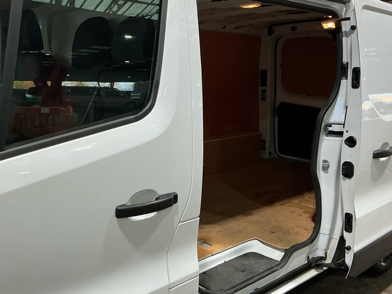 Used Renault Trafic 2023 for sale - 77545253: Photo 5