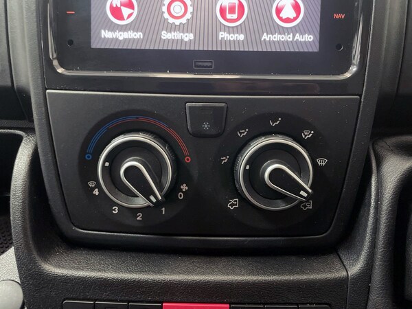 Used Peugeot Boxer 2023 for sale - 75534098: Photo 17