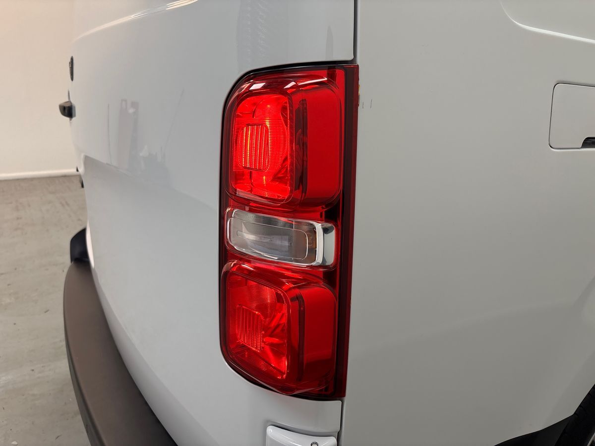 Used Toyota ProAce 2024 for sale - 77588524: Photo 34