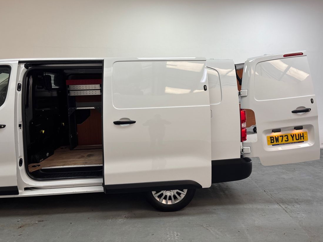 Used Toyota ProAce 2024 for sale - 77588524: Photo 8