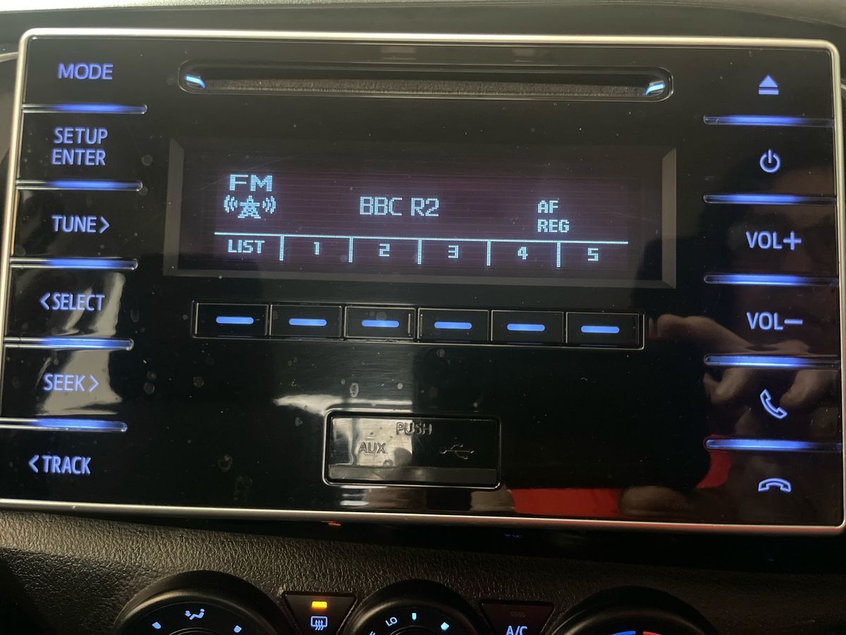 Used Toyota Hilux 2020 for sale - 76494101: Photo 15