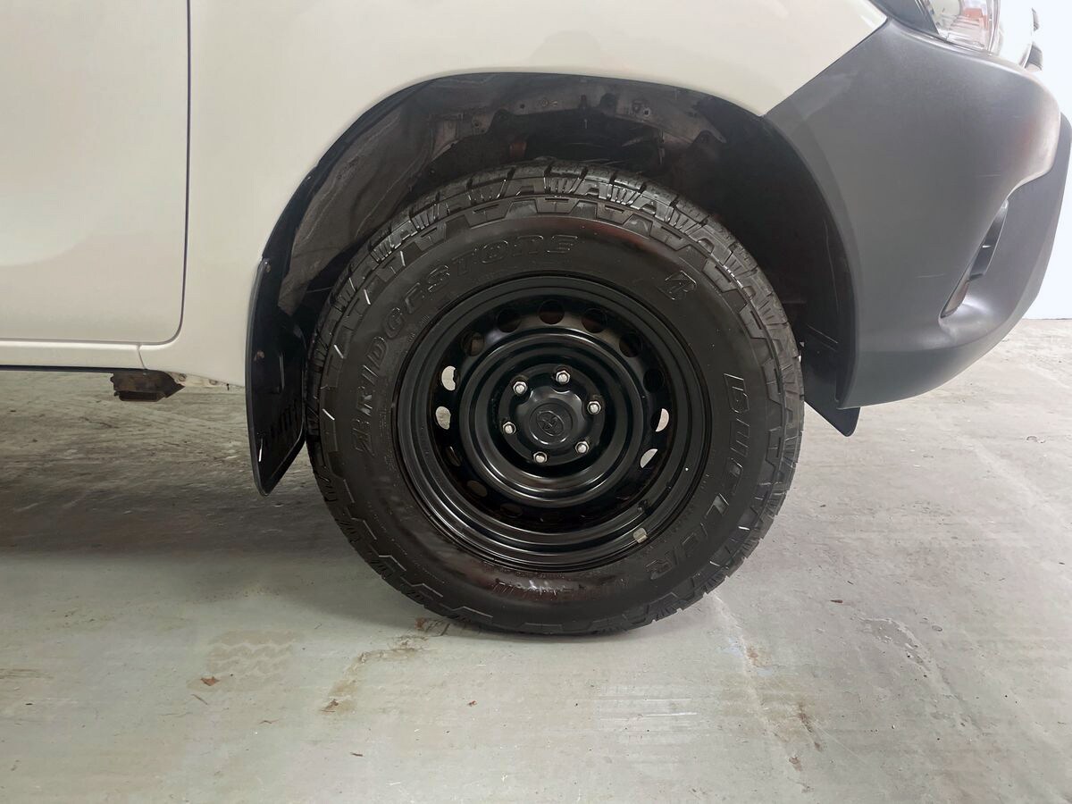 Used Toyota Hilux 2020 for sale - 76494101: Photo 24