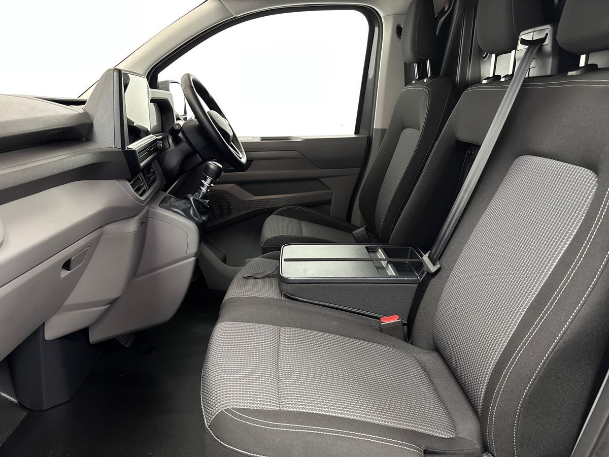 Used Volkswagen Transporter 2025 for sale - 77256448: Photo 12