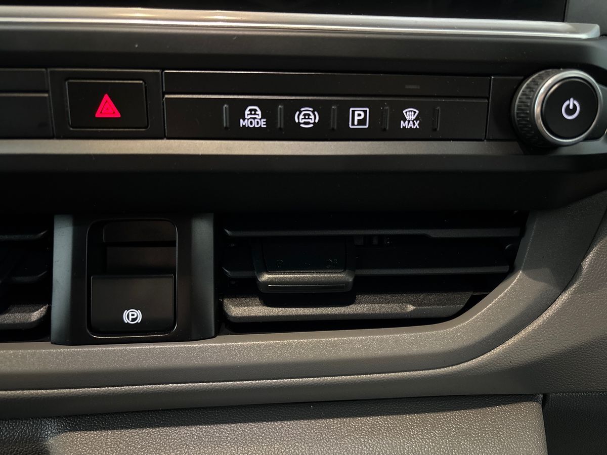 Used Volkswagen Transporter 2025 for sale - 77256448: Photo 23