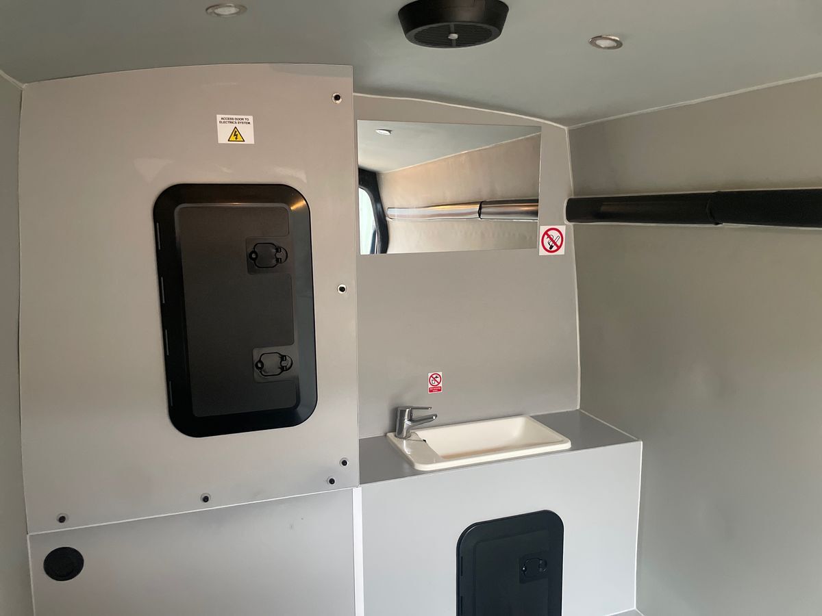 Used Ford Transit 2022 for sale - 75980130: Photo 26