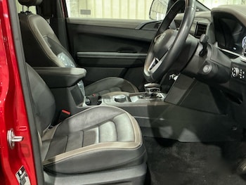 Used Volkswagen Amarok 2024 for sale - 77660354: Photo