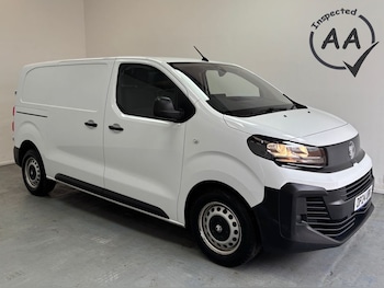 Used Vauxhall Vivaro 2024 for sale - 79150769: Photo