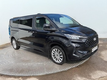 Used Ford Tourneo Custom 2024 for sale - 79317745: Photo