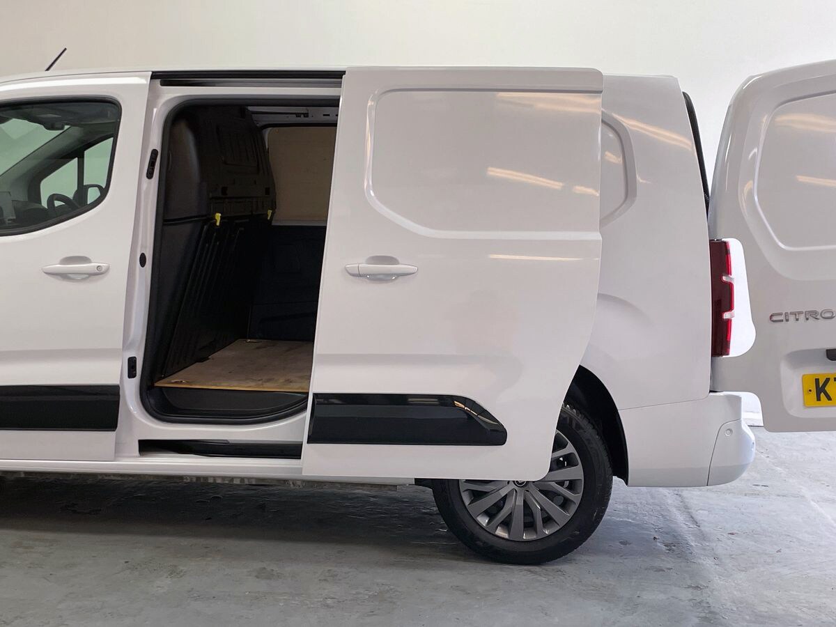 Used Citroen Berlingo 2024 for sale - 76420644: Photo 20