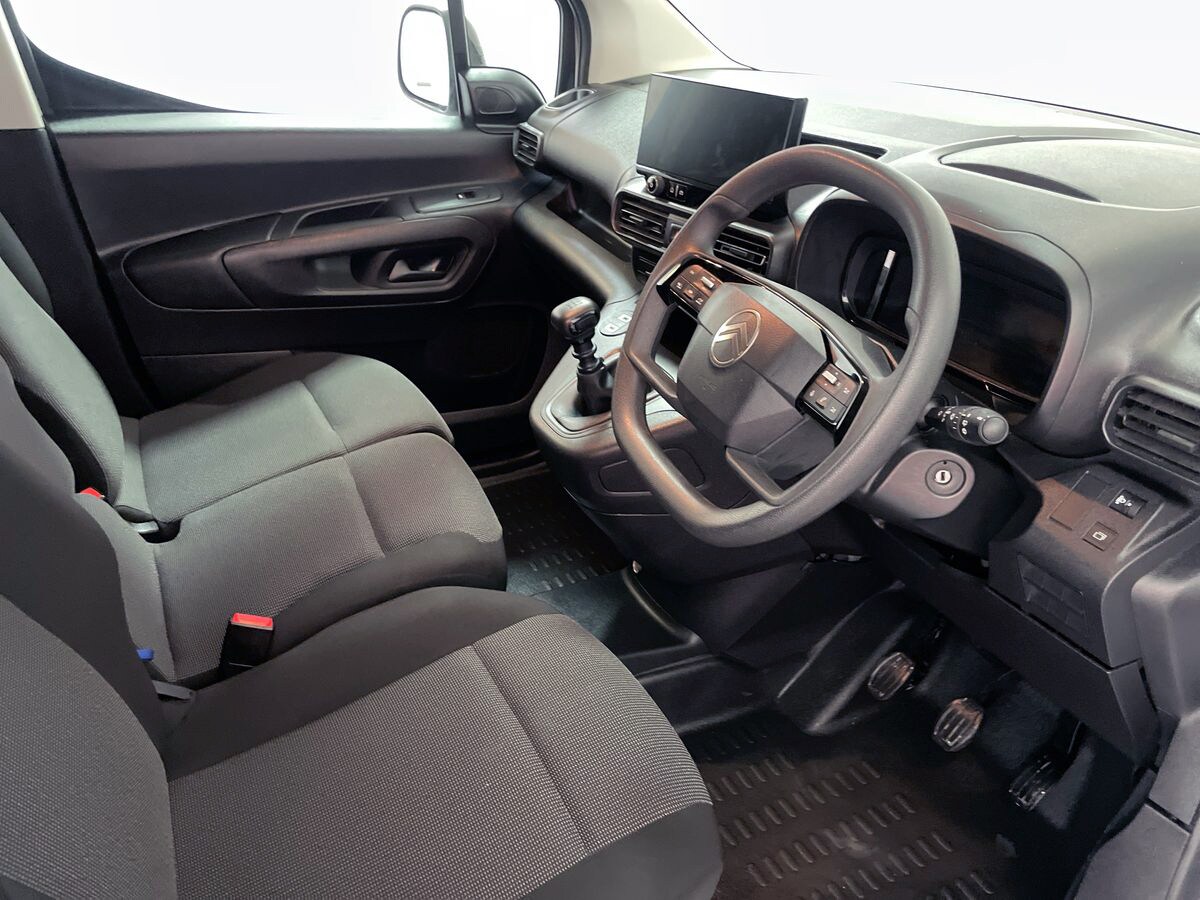 Used Citroen Berlingo 2024 for sale - 76420644: Photo 8