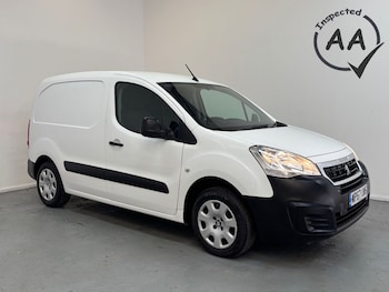 Used Peugeot Partner 2017 for sale - 78581352: Photo