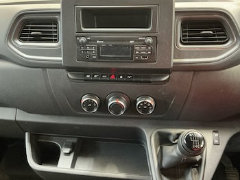 Used Nissan Interstar 2024 for sale - 78074413: Photo