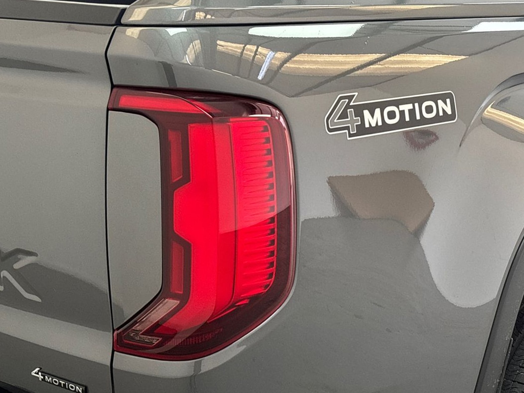 Used Volkswagen Amarok 2024 for sale - 77660368: Photo 33