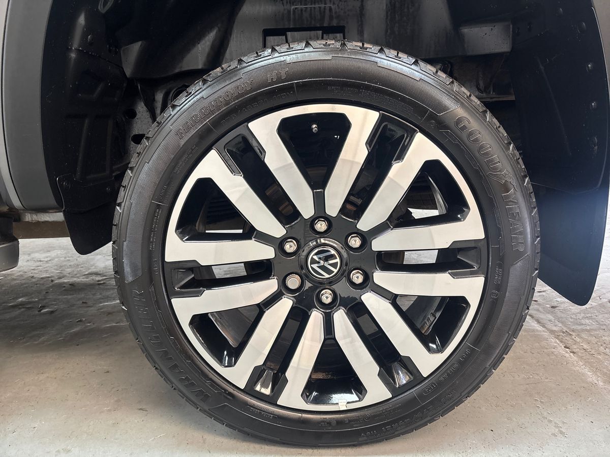 Used Volkswagen Amarok 2024 for sale - 77660368: Photo 34