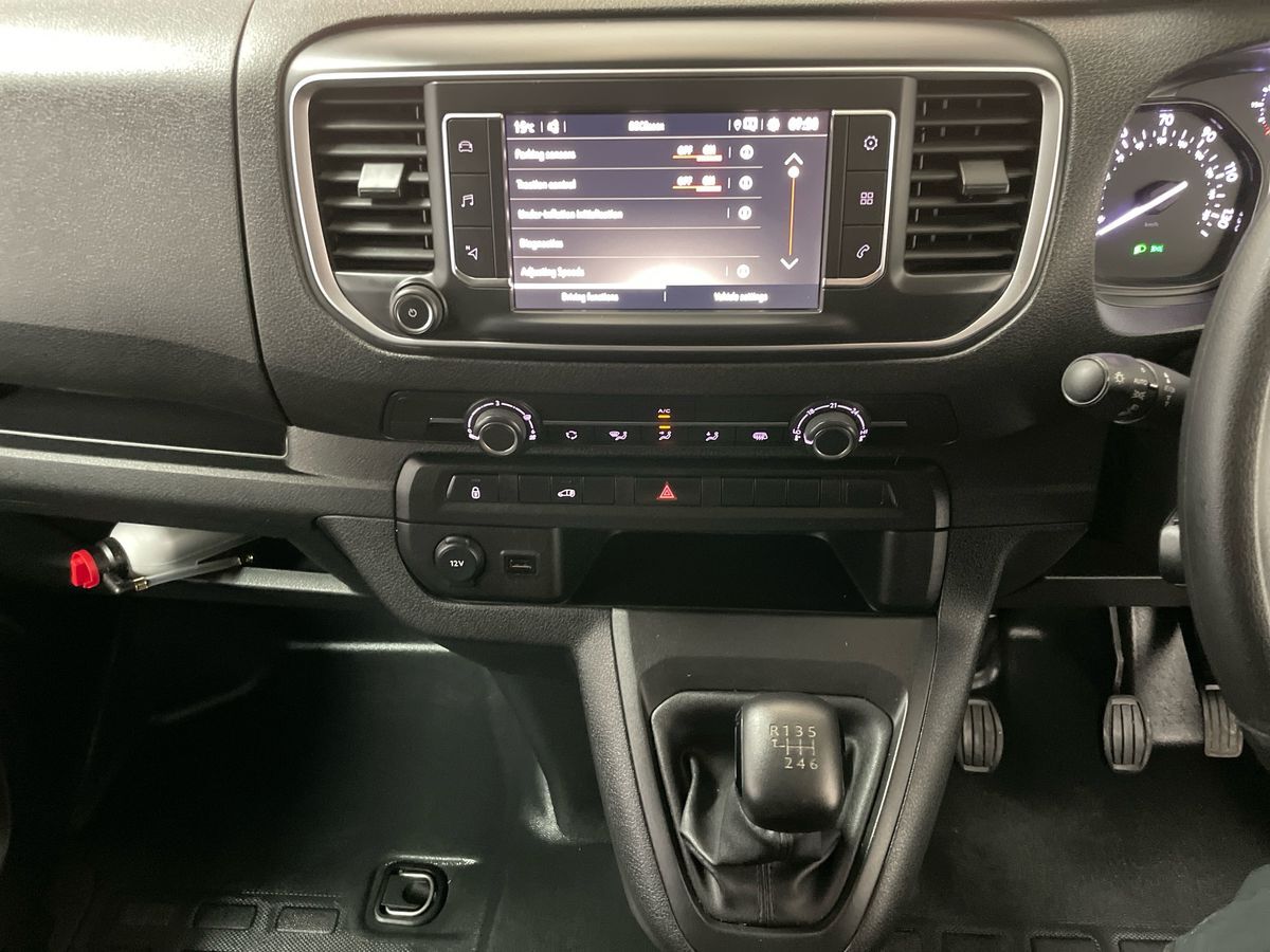 Used Vauxhall Vivaro 2023 for sale - 75183404: Photo 16