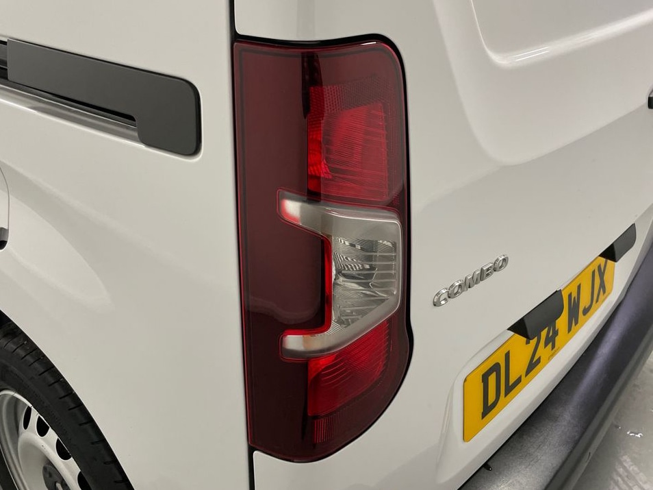 Used Vauxhall Combo 2024 for sale - 76696532: Photo 26