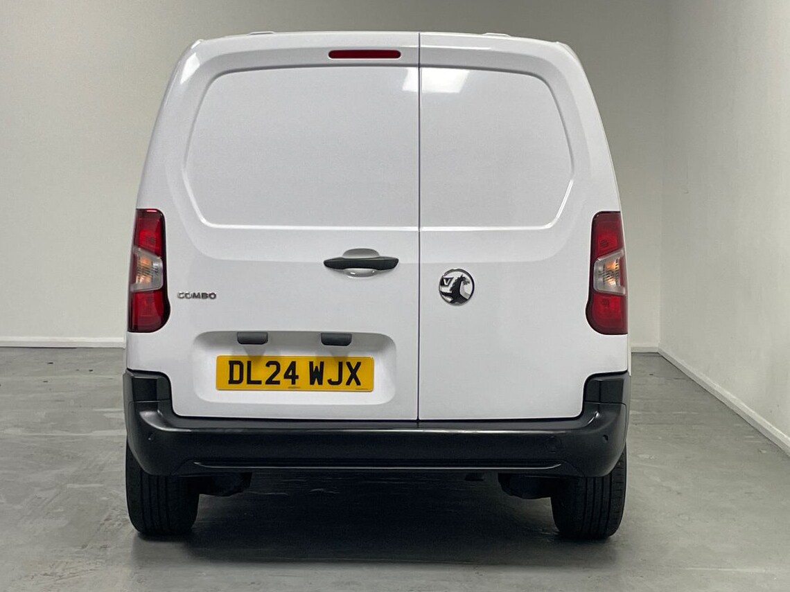 Used Vauxhall Combo 2024 for sale - 76696532: Photo 9