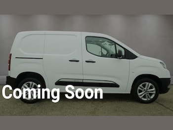 Toyota PROACE CITY feature image