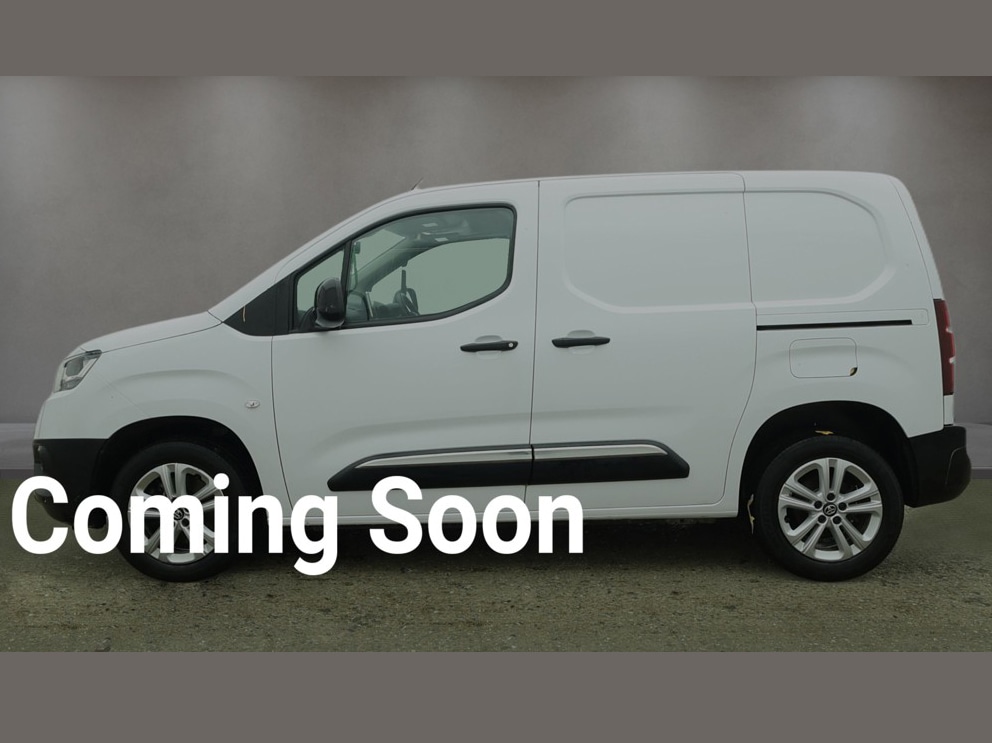 Used Toyota PROACE CITY 2024 for sale - 77545206: Photo 2