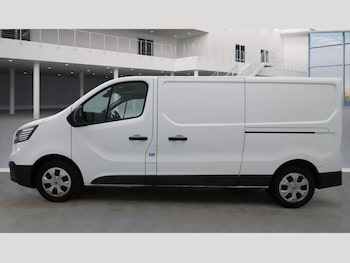 Used Renault Trafic 2024 for sale - 77232217: Photo