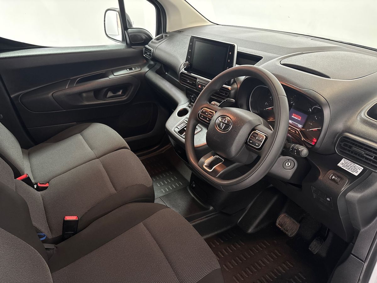 Used Toyota ProAce 2024 for sale - 77653165: Photo 13