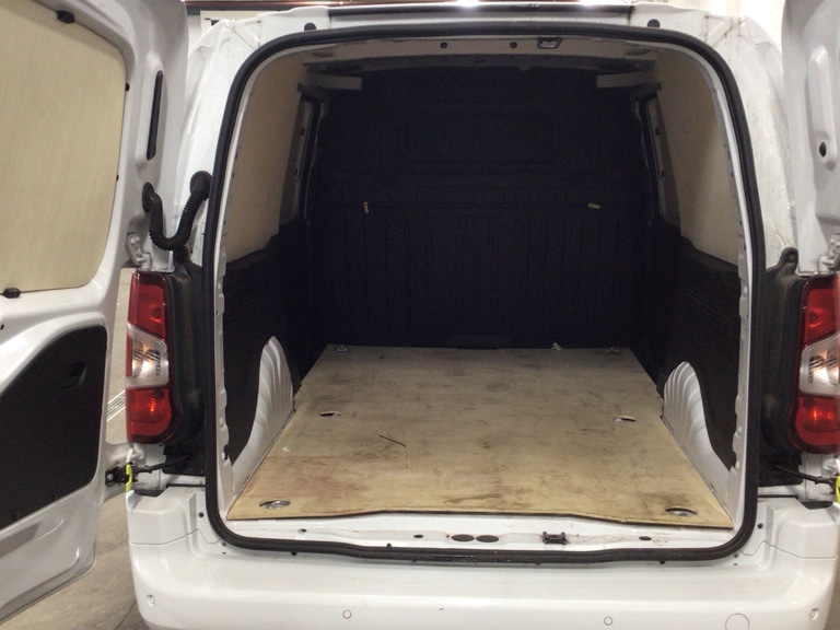 Used Citroen Berlingo 2024 for sale - 76494020: Photo 7