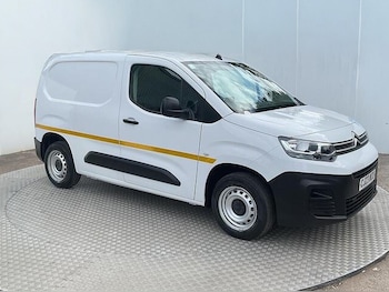 Used Citroen Berlingo 2023 for sale - 79230127: Photo