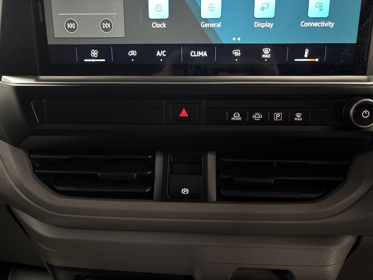 Used Volkswagen Transporter 2025 for sale - 77346852: Photo 15