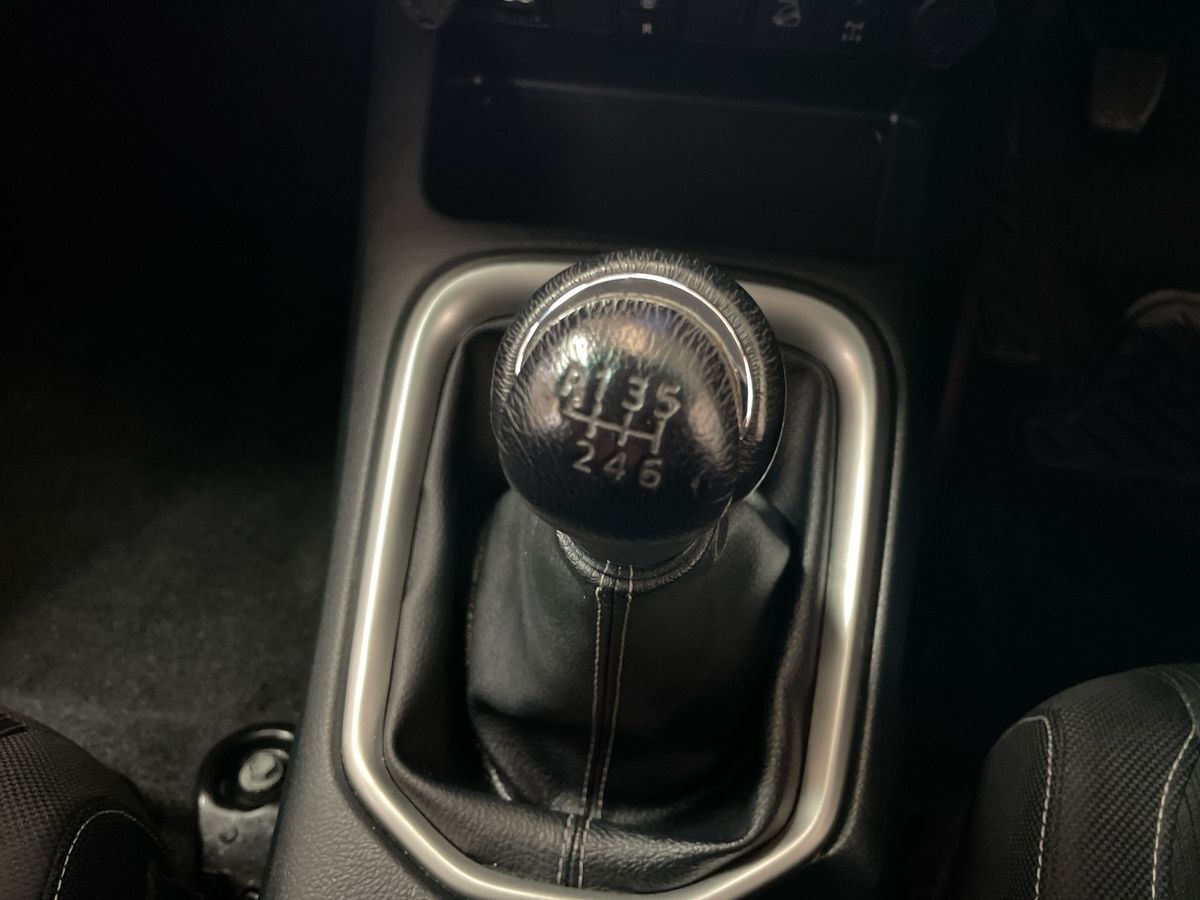 Used Toyota Hilux 2023 for sale - 76154887: Photo 19