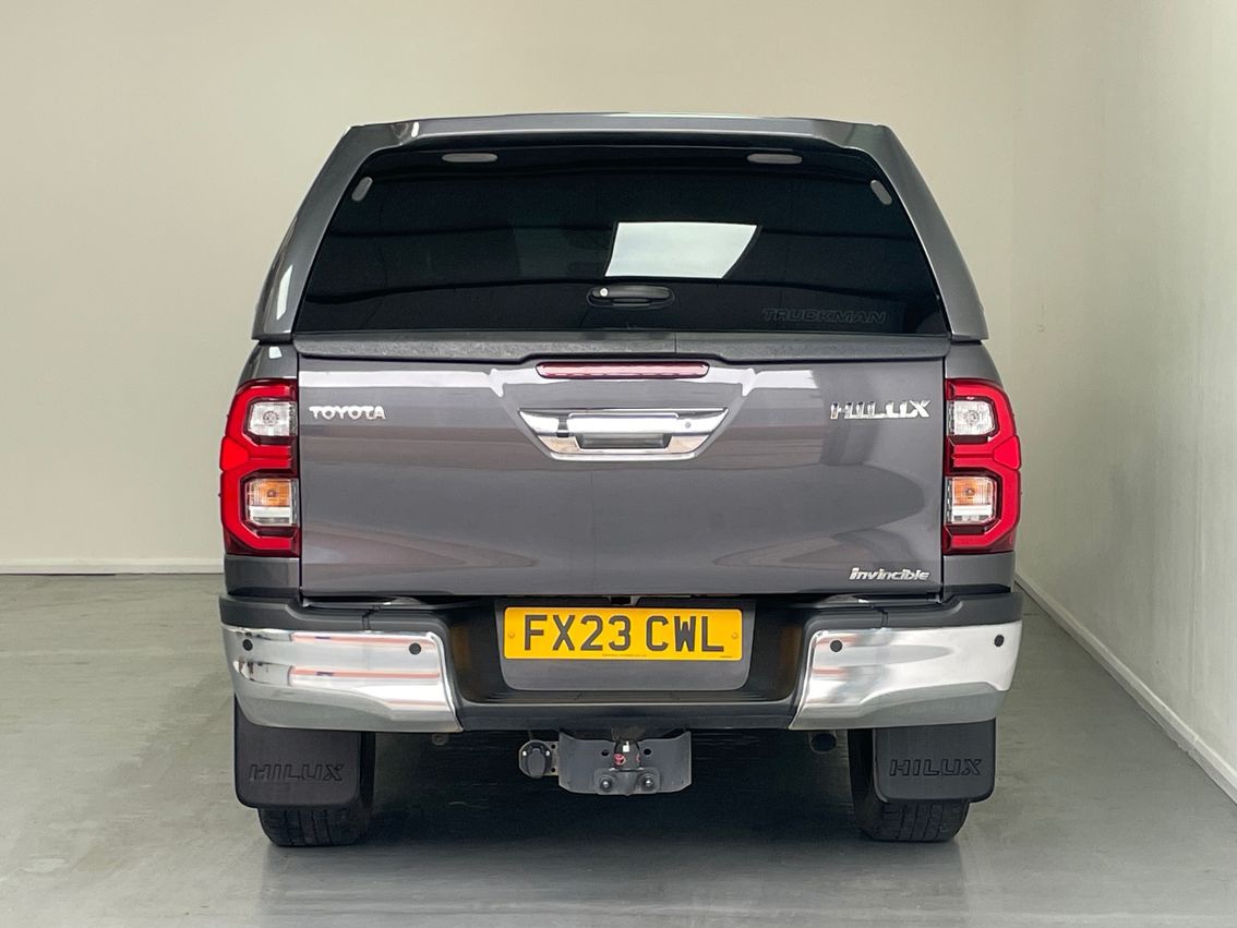Used Toyota Hilux 2023 for sale - 76154887: Photo 8