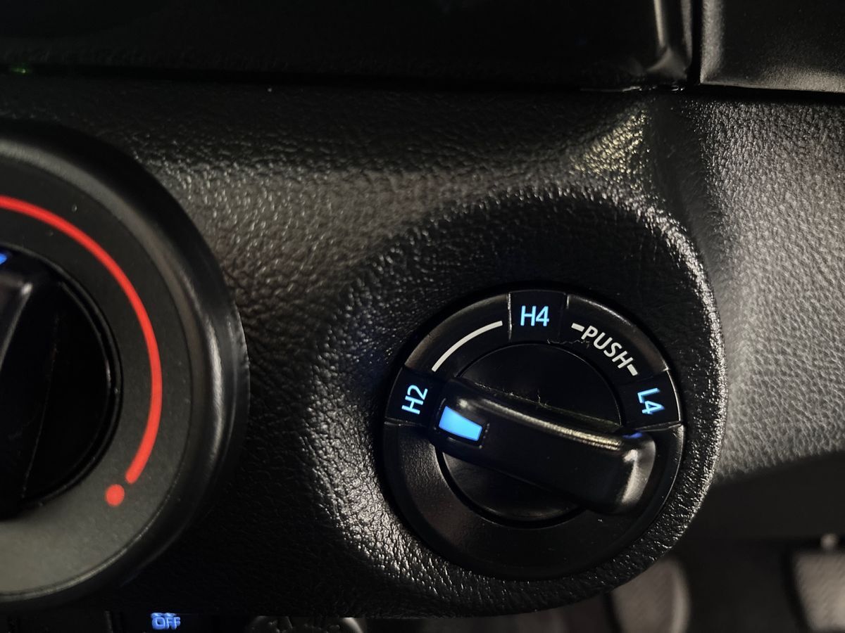 Used Toyota Hilux 2021 for sale - 77449762: Photo 24