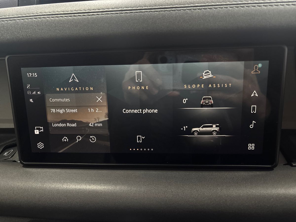 Used Land Rover Defender 2023 for sale - 76344074: Photo 18