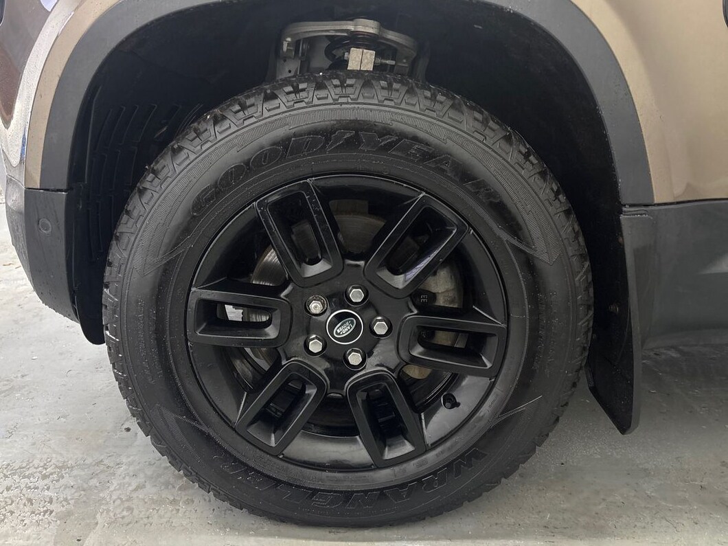 Used Land Rover Defender 2023 for sale - 76344074: Photo 29