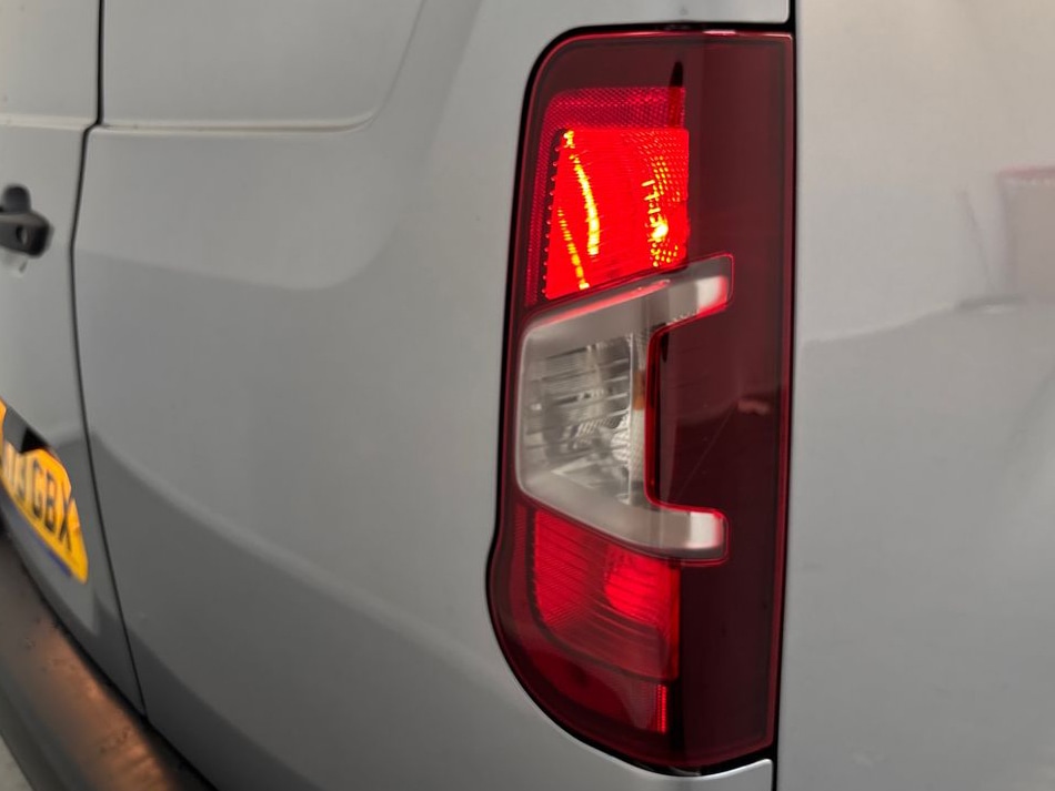 Used Peugeot Partner 2023 for sale - 77576439: Photo 33