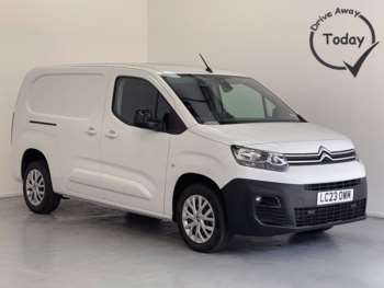 Used Citroen Berlingo 2023 for sale - 68297100: Photo