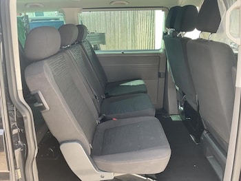 Used Volkswagen Transporter Shuttle 2022 for sale - 79269316: Photo