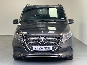 Used Mercedes-Benz V-Class 2024 for sale - 79150581: Photo