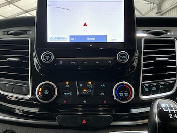 Used Ford Tourneo Custom 2023 for sale - 78948570: Photo