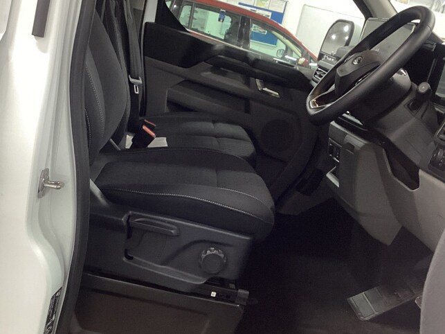 Used Ford Transit Custom 2025 for sale - 77360470: Photo 4