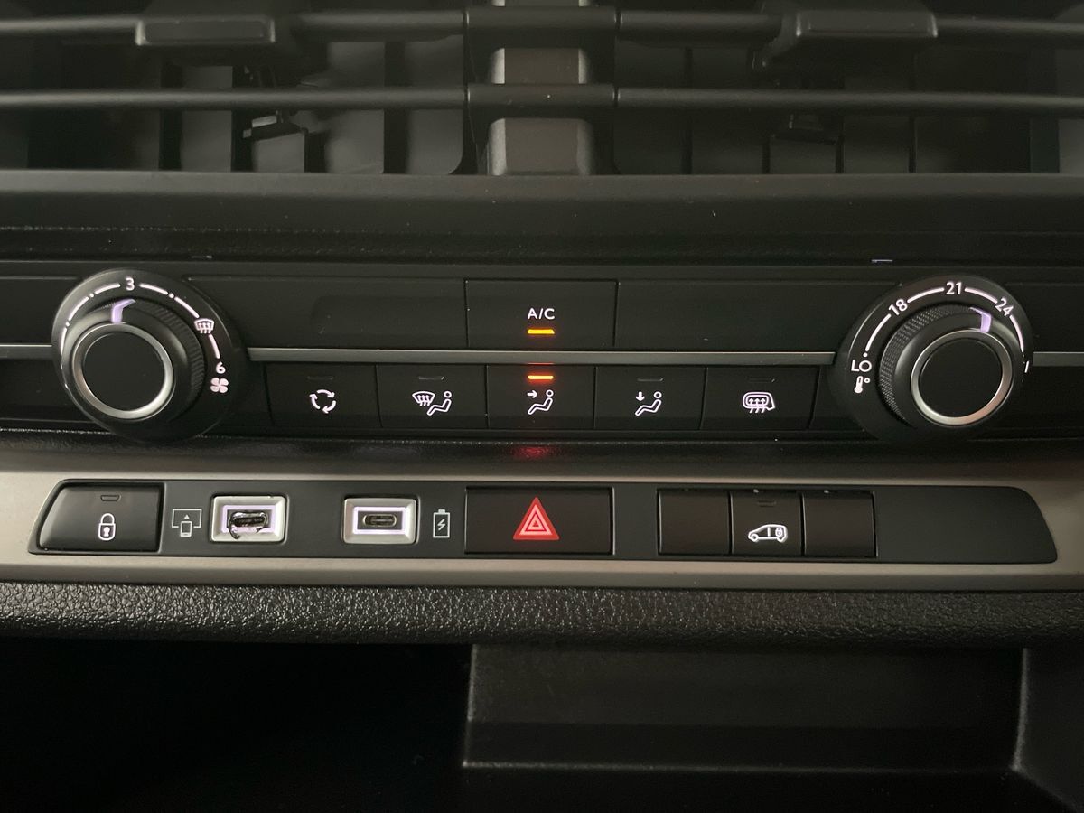 Used Vauxhall Vivaro 2024 for sale - 75354155: Photo 19