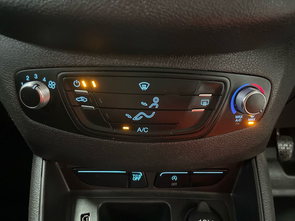 Used Ford Transit Courier 2021 for sale - 76834790: Photo 19